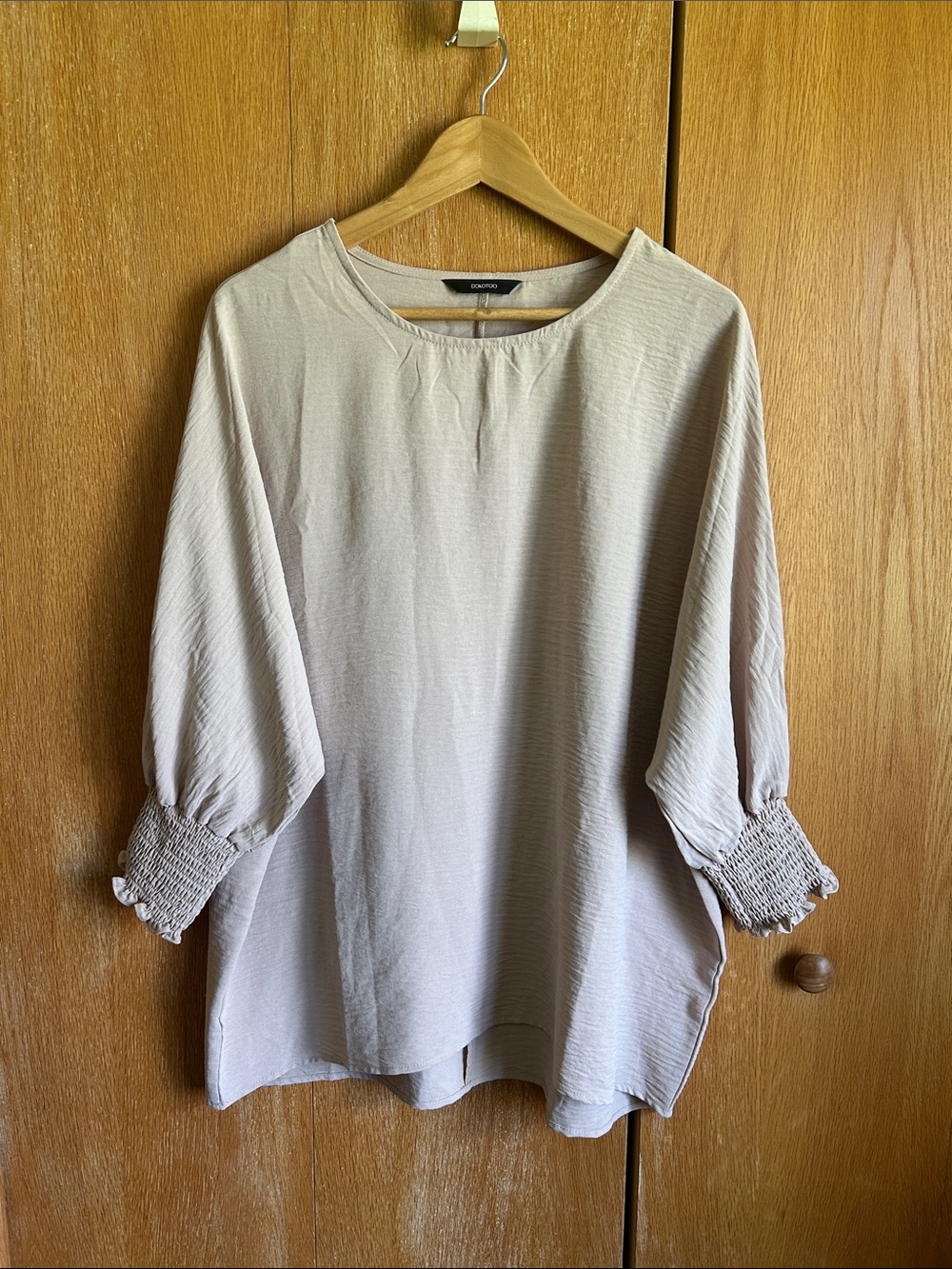 Dokotoo Taupe Smocked-Cuff Tunic Top